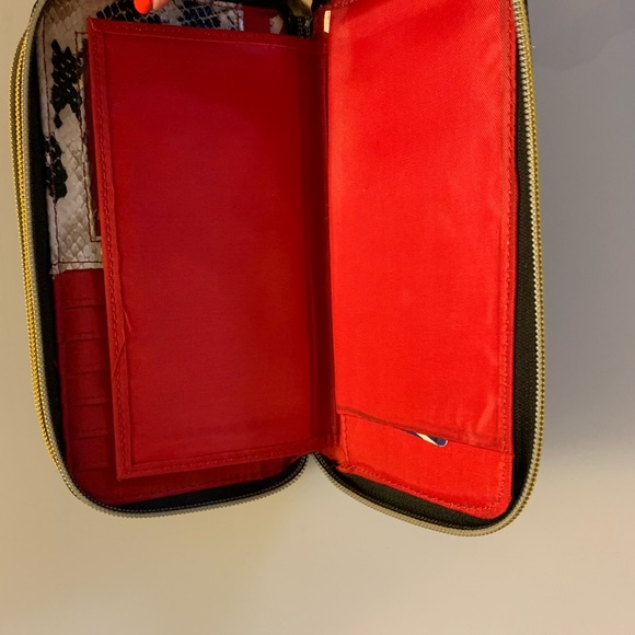 S & Co. Wallet - Picture 4 of 5